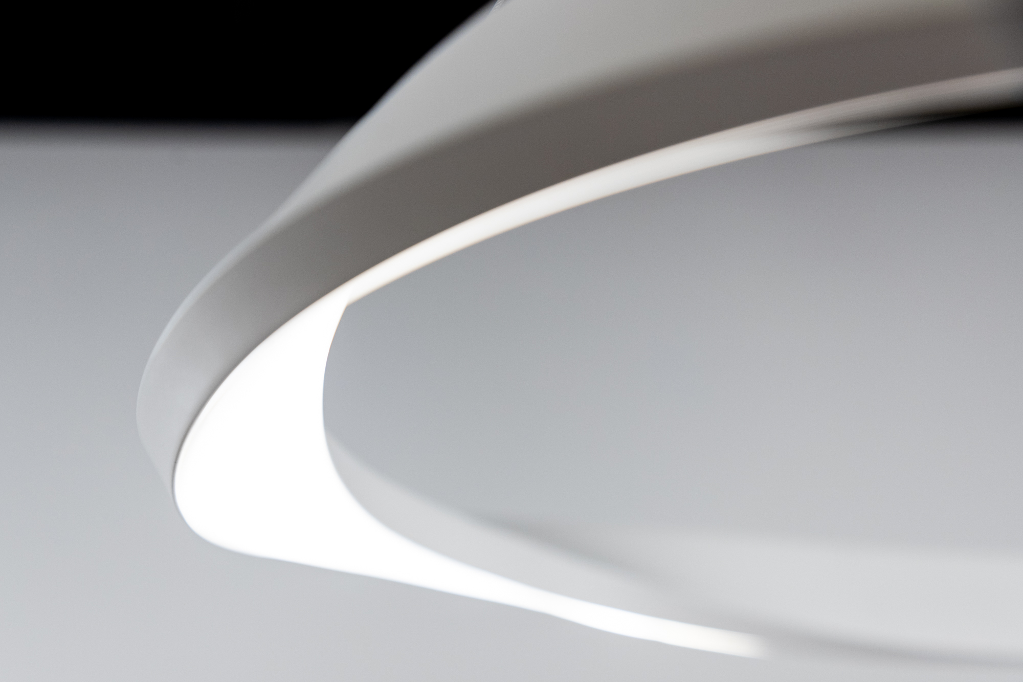 Pendente Mobius Branco 24W (D)60cm Orgânico | MOB1PD01BR060 - O