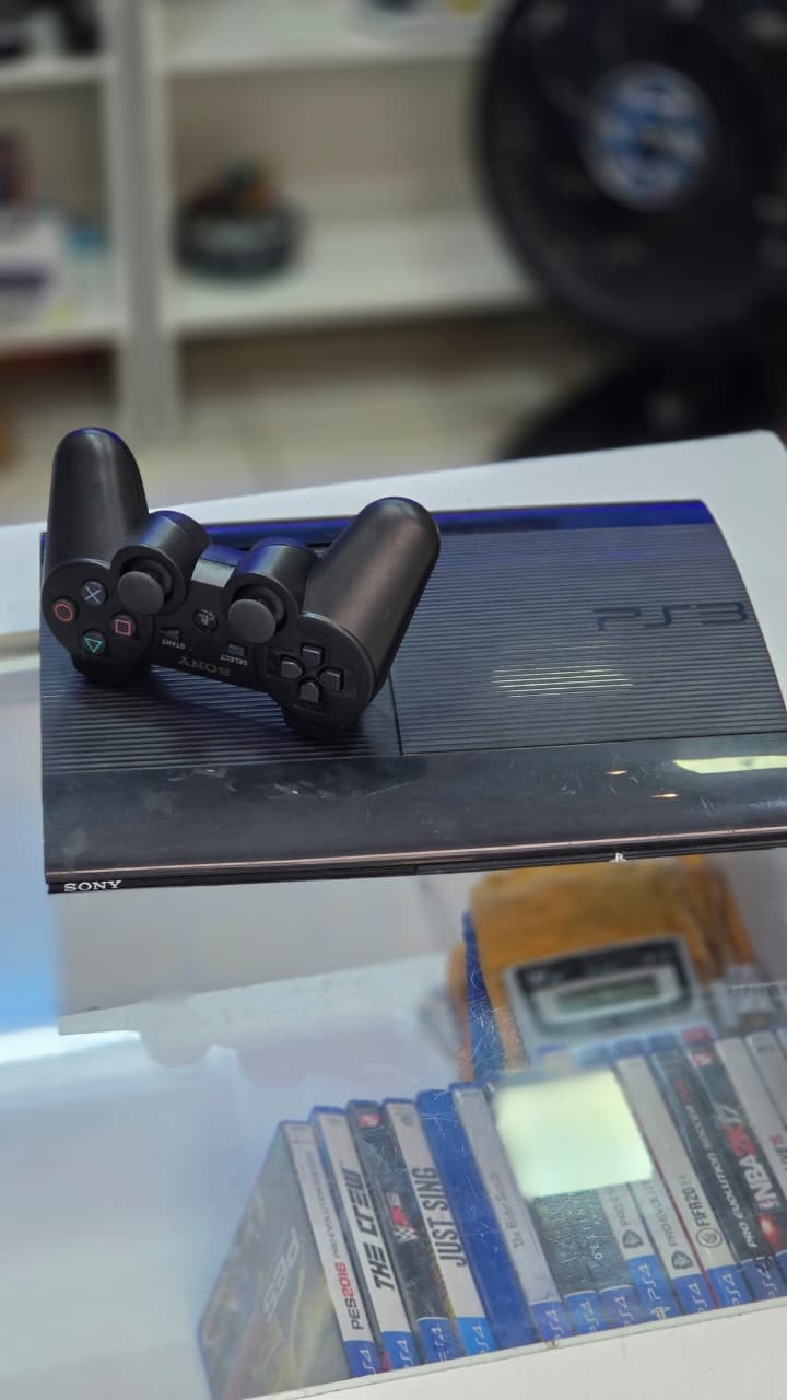 Console PlayStation 3 Super Slim - Sony - Comprar Games - Comprar