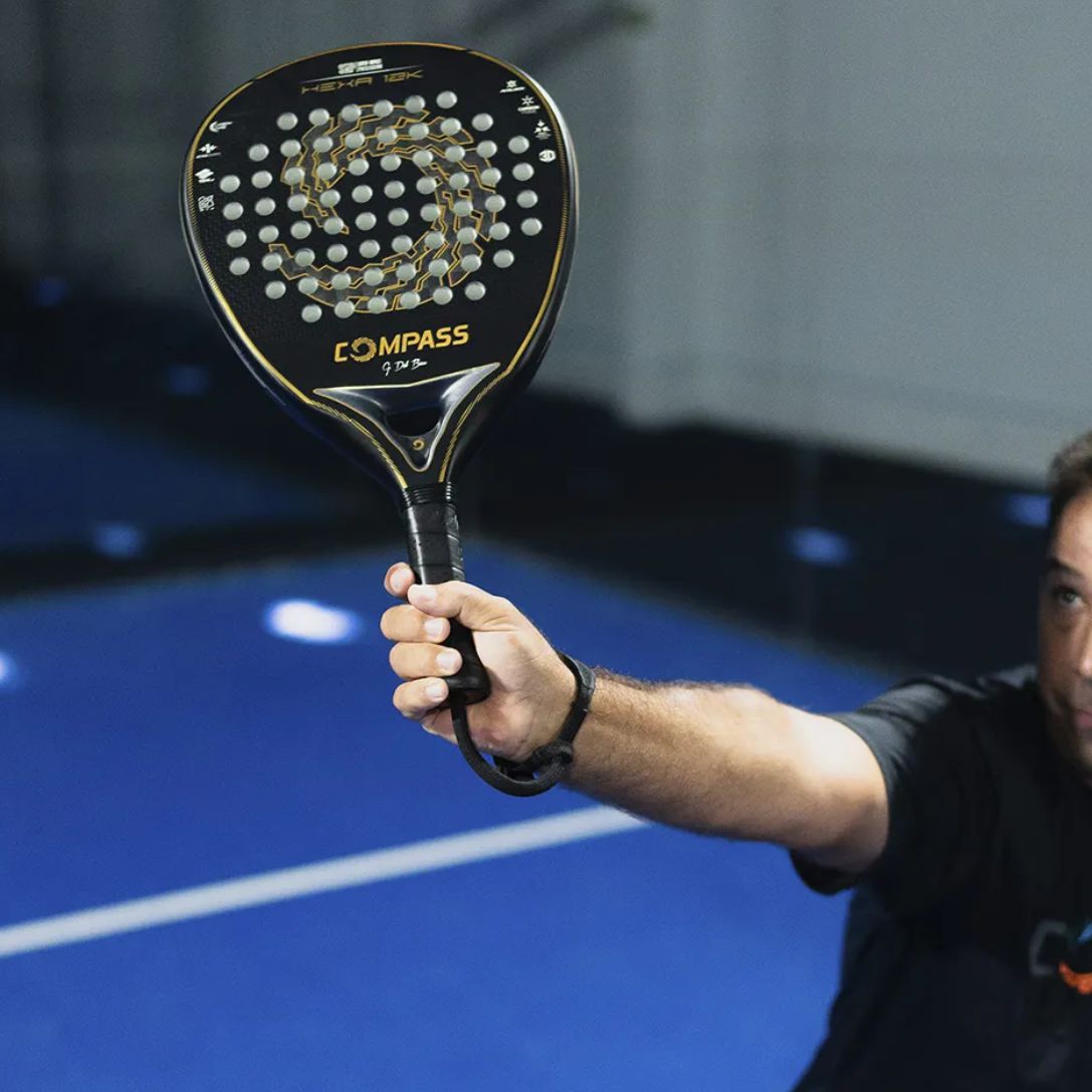 Raquete de Padel Compass Hexa 12k Gervasio Del Bono 2024 Raquete de Padel Compass Hexa 12k Gervasio Del Bono 2024