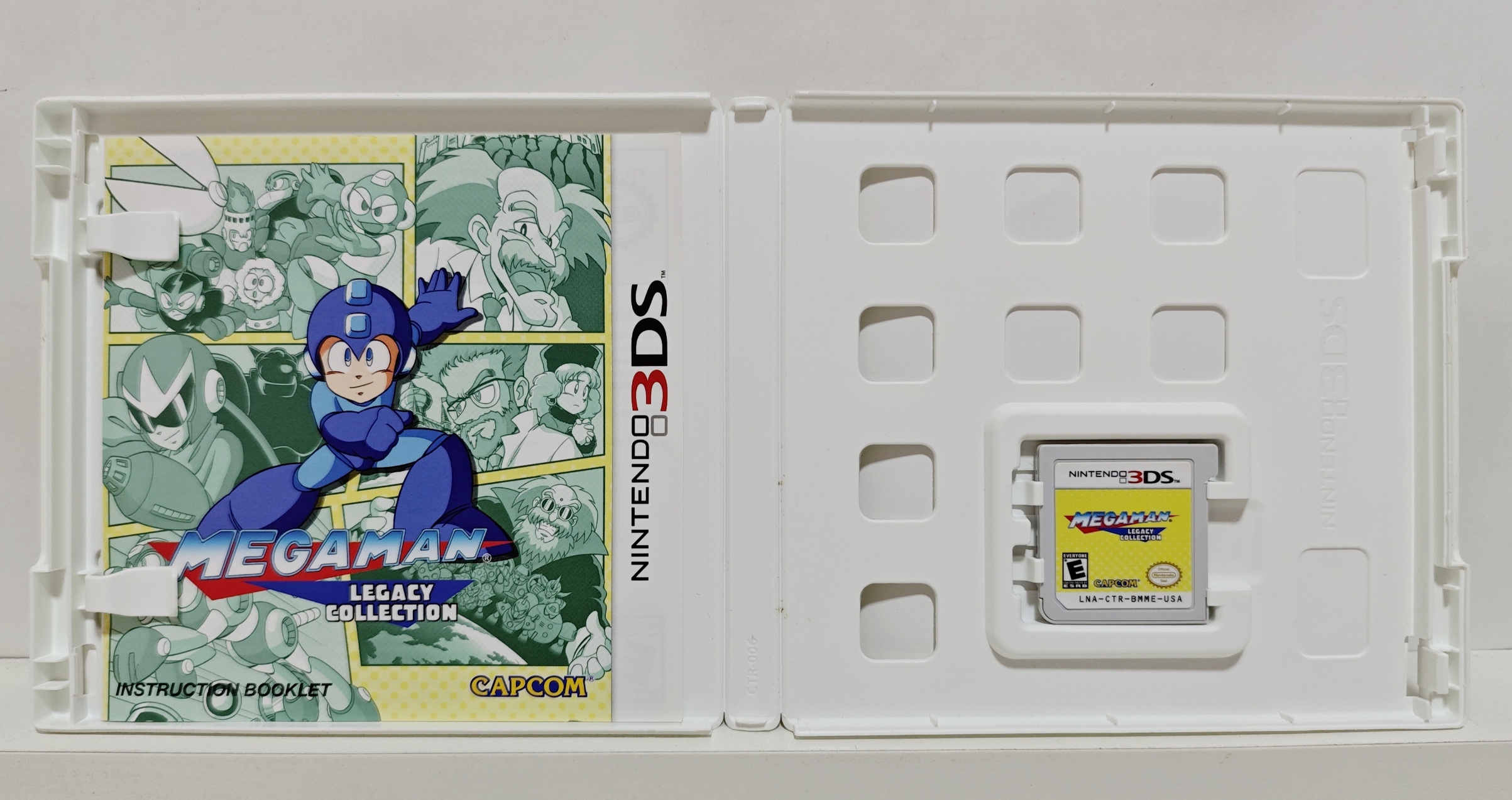 Mega Man Legacy Collection - Nintendo 3DS - Semi-Novo - Carvalho Games