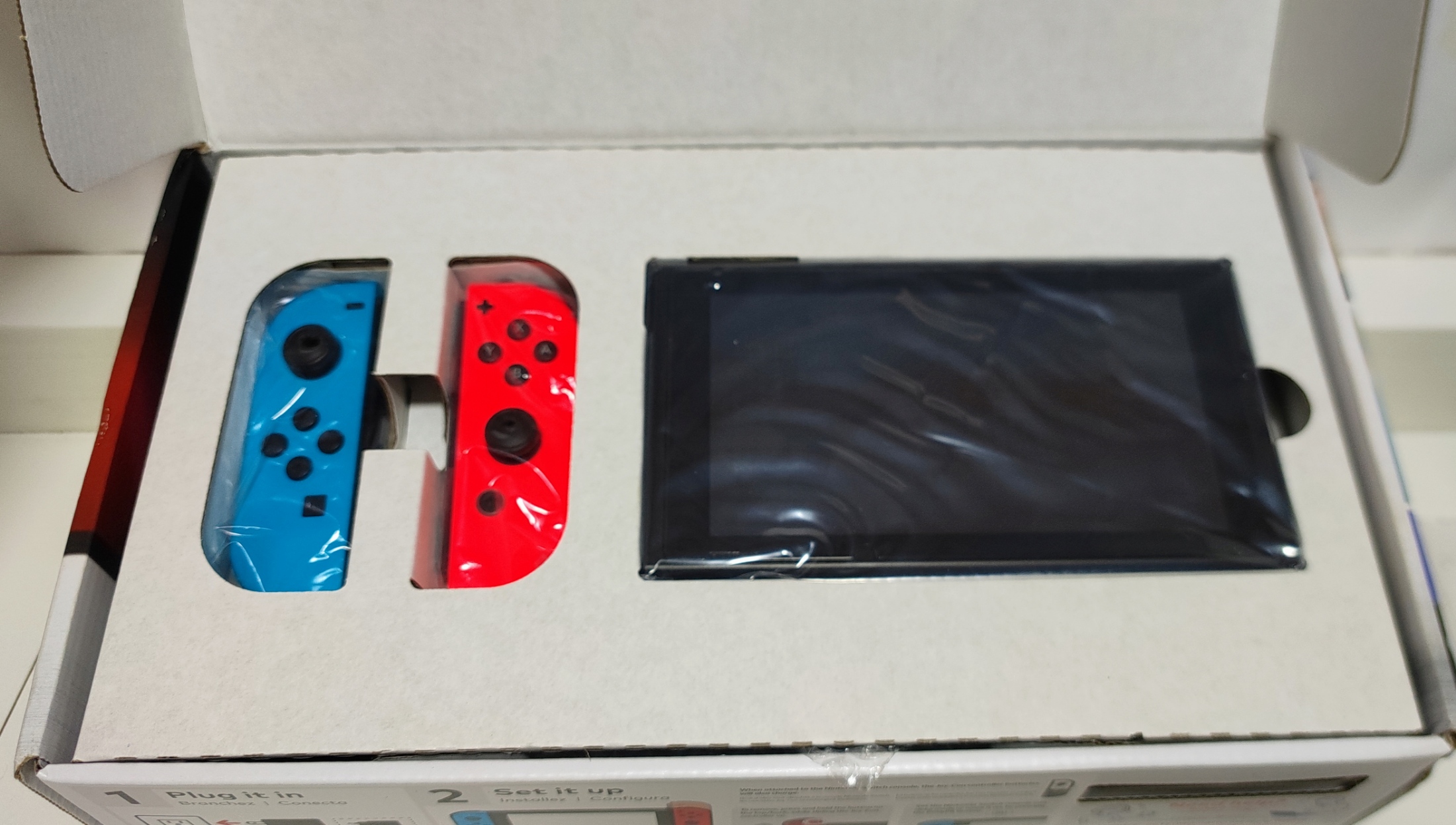 Nintendo Switch V1 Neon - Semi-Novo - Carvalho Games