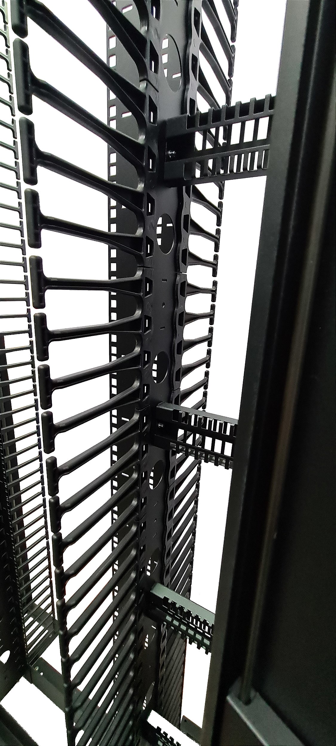 Rack Torre Cabling Aberto Alta Densidade Com Guias Passa Cabos Laterais ...