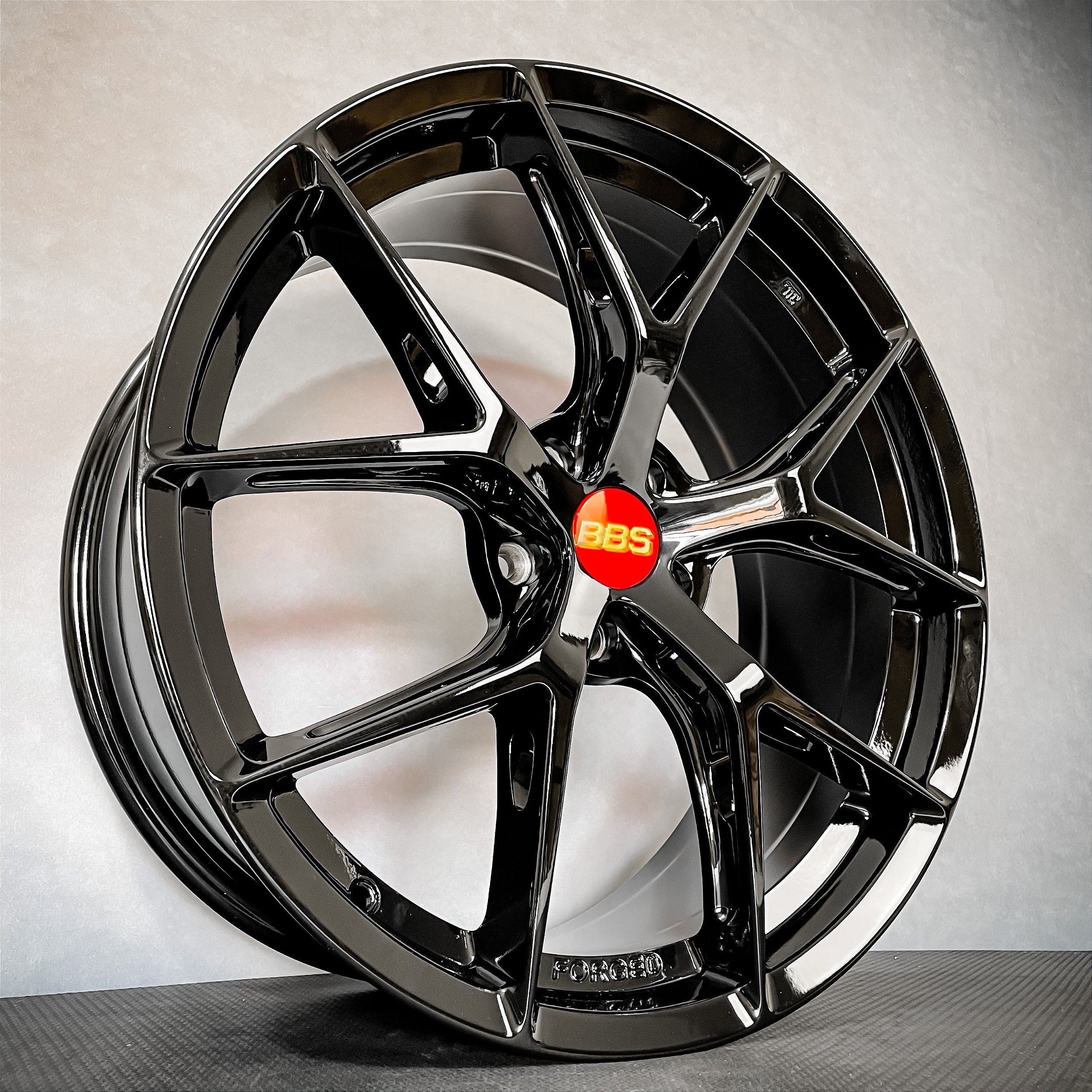 Jogo de rodas BBS FI-R - 20x8,5