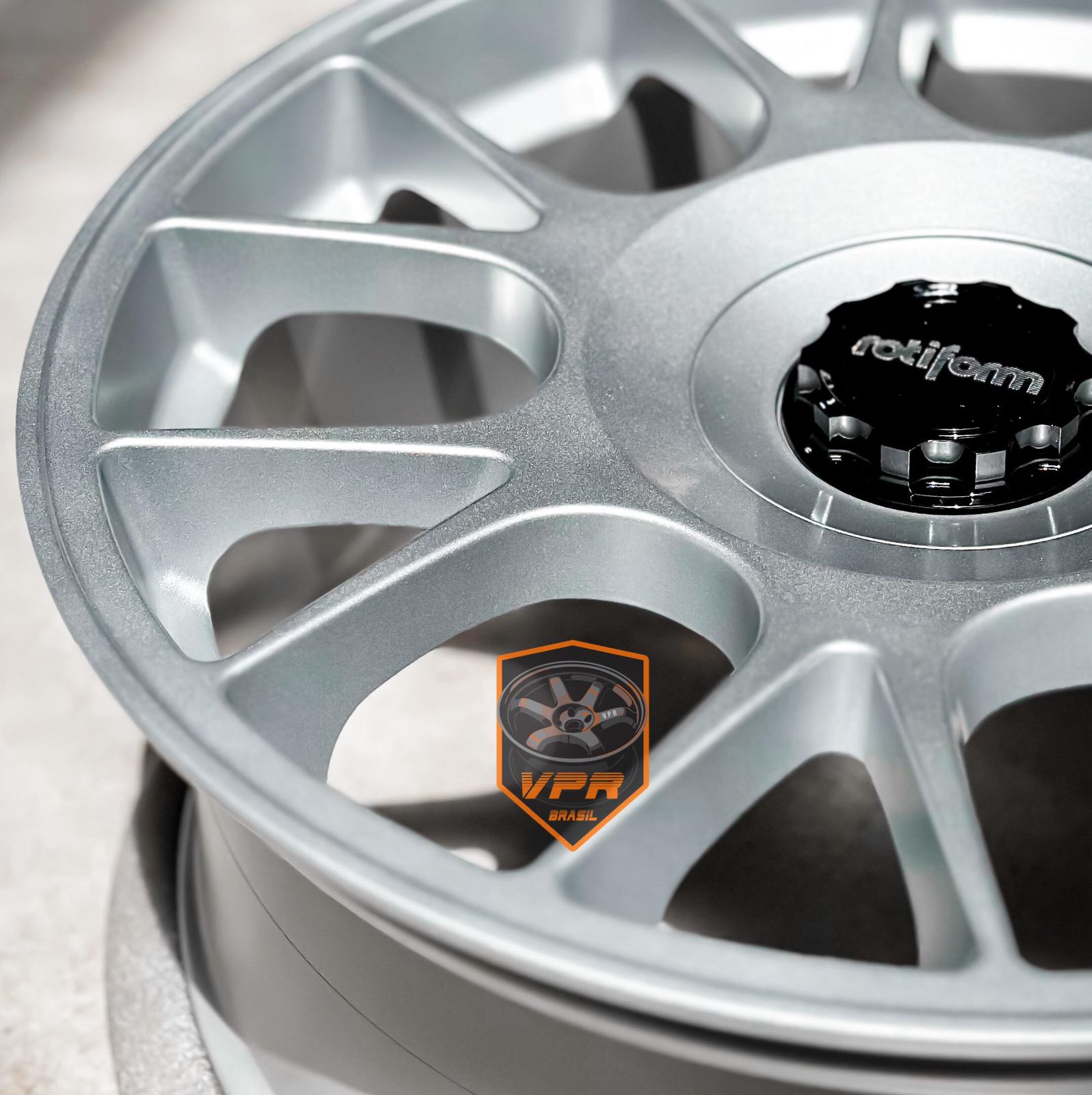 Jogo de rodas Rotiform TUF-R - 20x8,5