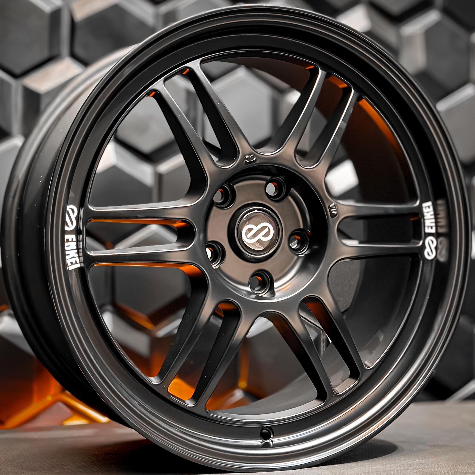 Jogo de rodas Enkei Rpf1 - 18x8,5