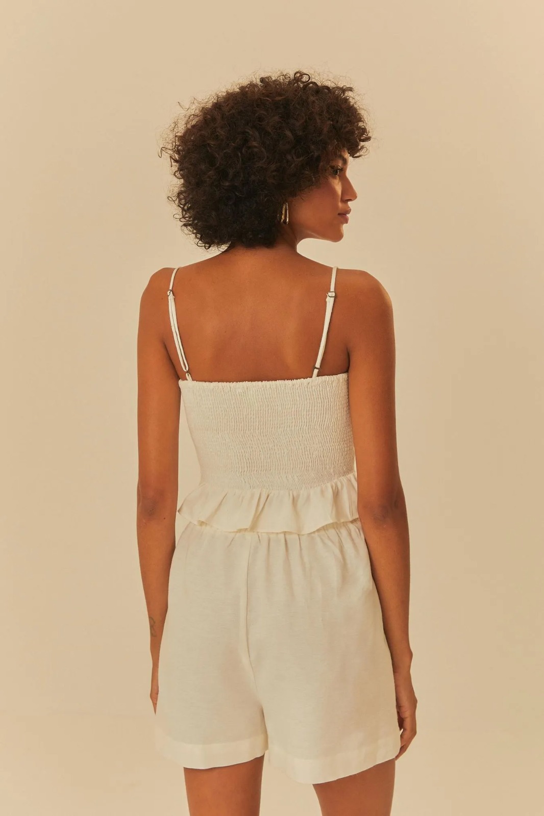 FARM SHORT PREGAS FRENTE OFF WHITE - MELEVALOGO