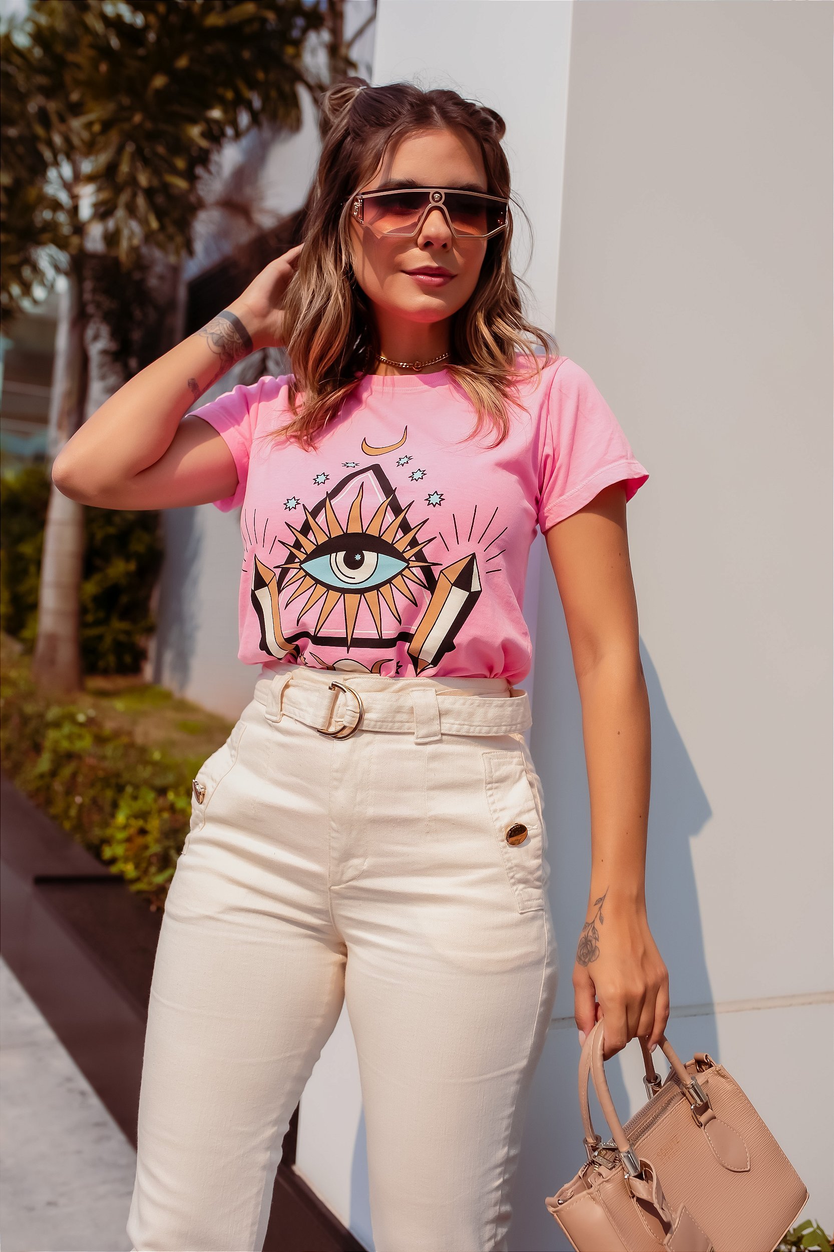 T-Shirt Feminina Pleasure Neon Moda Tendência 2022
