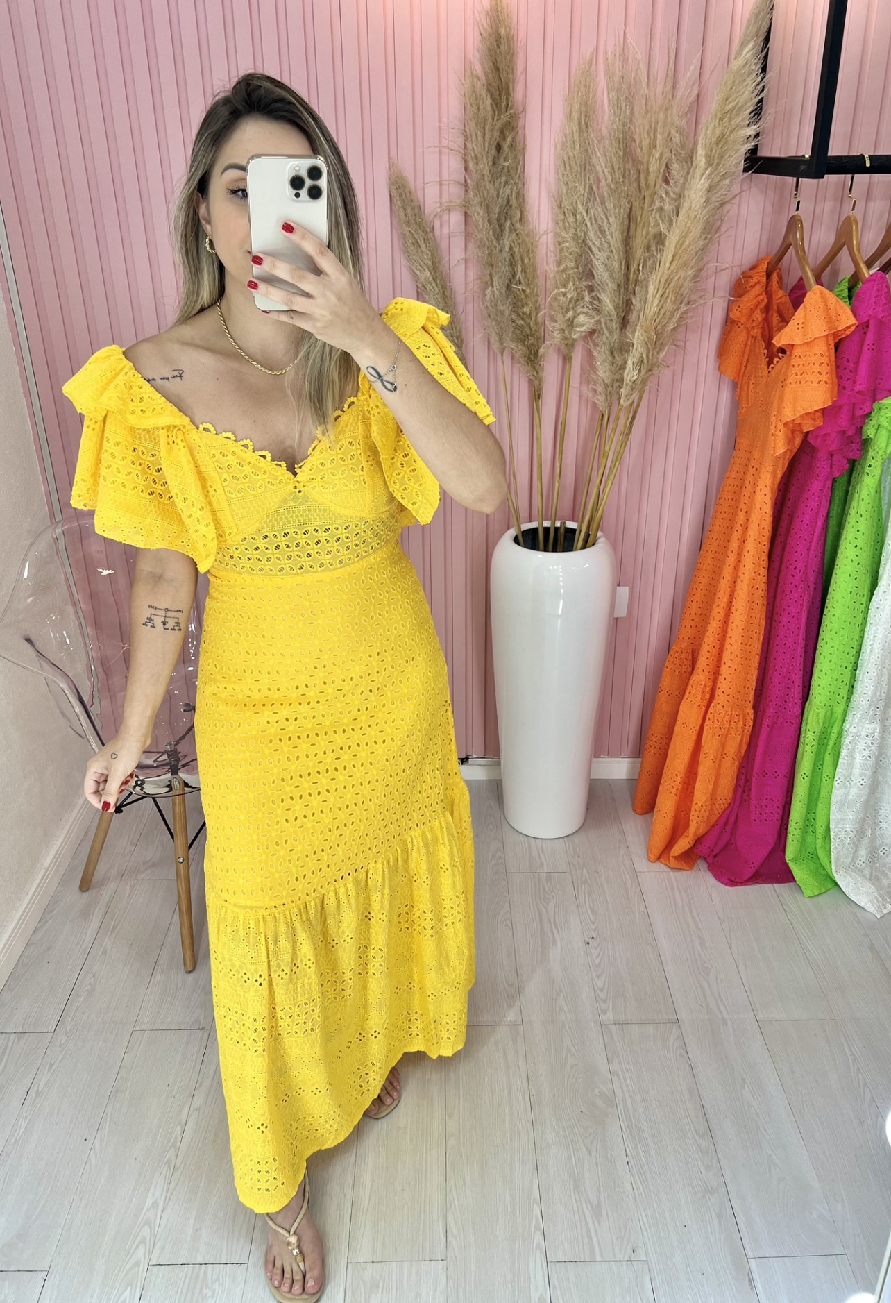 Vestido hotsell laise amarelo