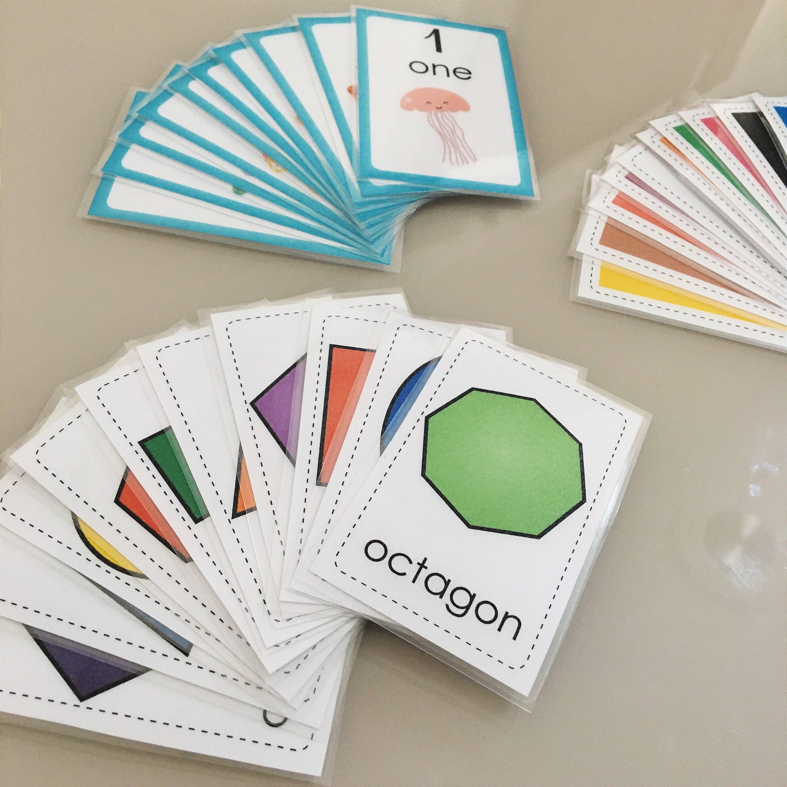 Flashcards para aulas de Inglês - Colors, numbers and shapes - Hora de  Colorir - Atividades escolares