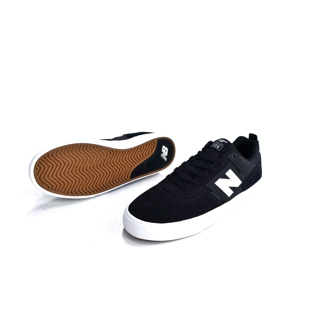 TENIS NEW BALANCE NUMERIC JAMIE FOY 306 PRETO BC NM306BLJ