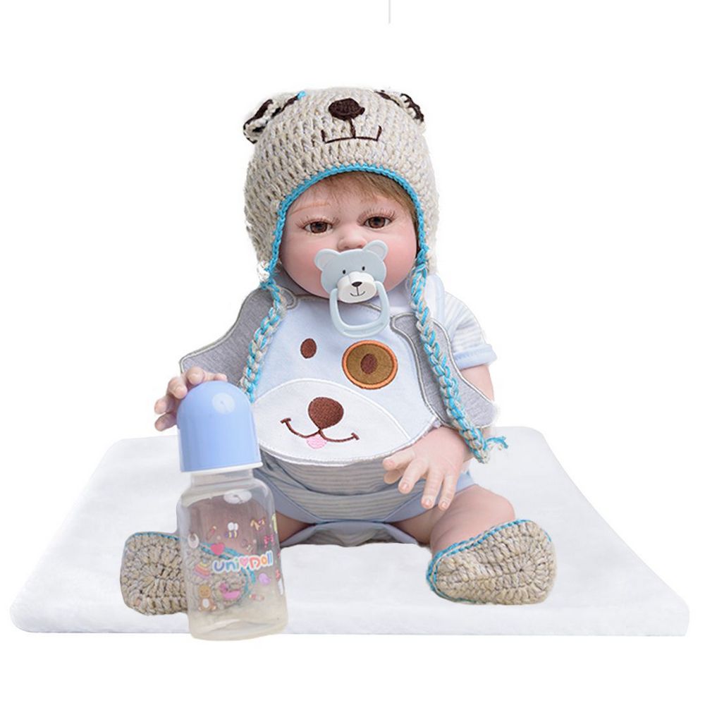 Bebê Reborn Menino Arthur Corpo Inteiro Silicone Pode Dar Banho :  : Brinquedos e Jogos