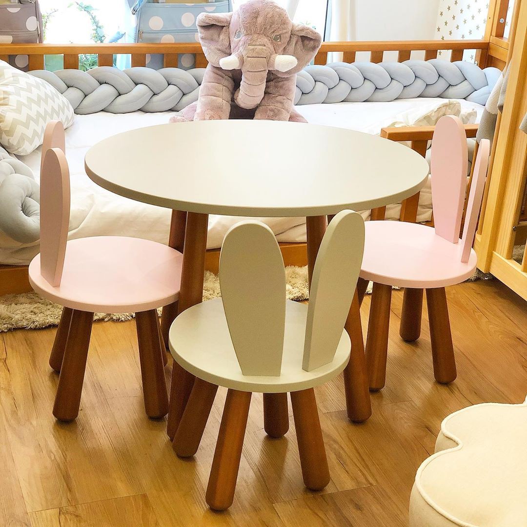 Mesa Infantil Oval e Cadeira Coelho Orelhinhas - Puppi Mobile Loja Virtual  móveis de bebê e infantis