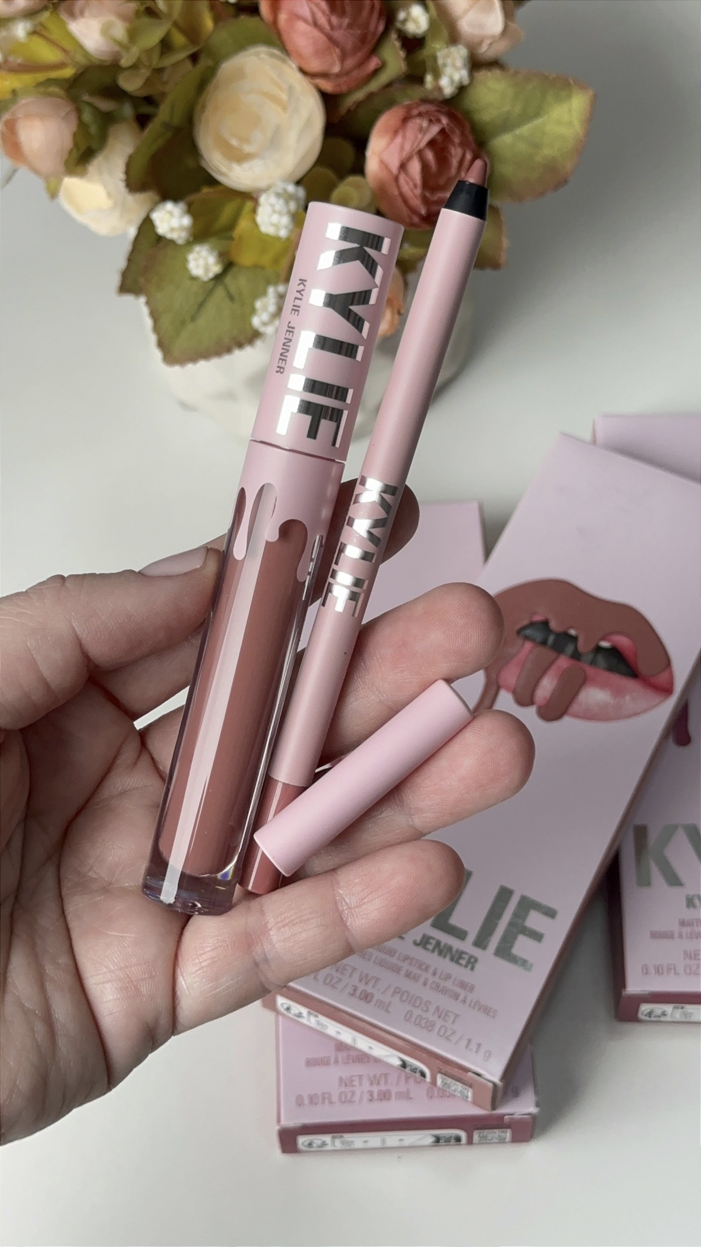 Lip Combo Kylie Jenner Cor 301 Angel (2 itens) #progressiva