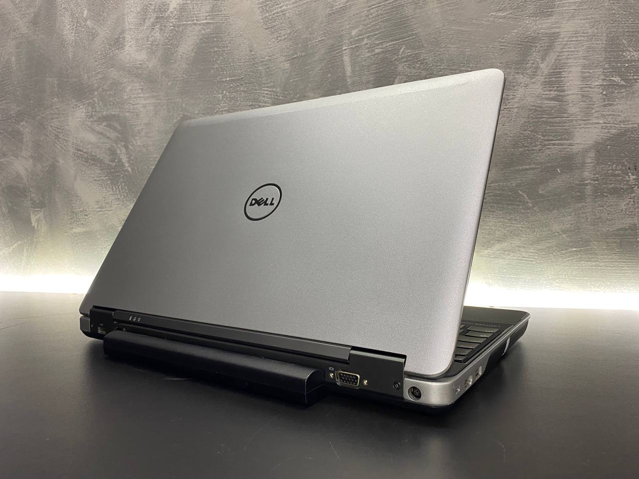 Dell Latitude E6640 - PC Portable 14" Core I5 6300U - Trop Chargé (Occasion)