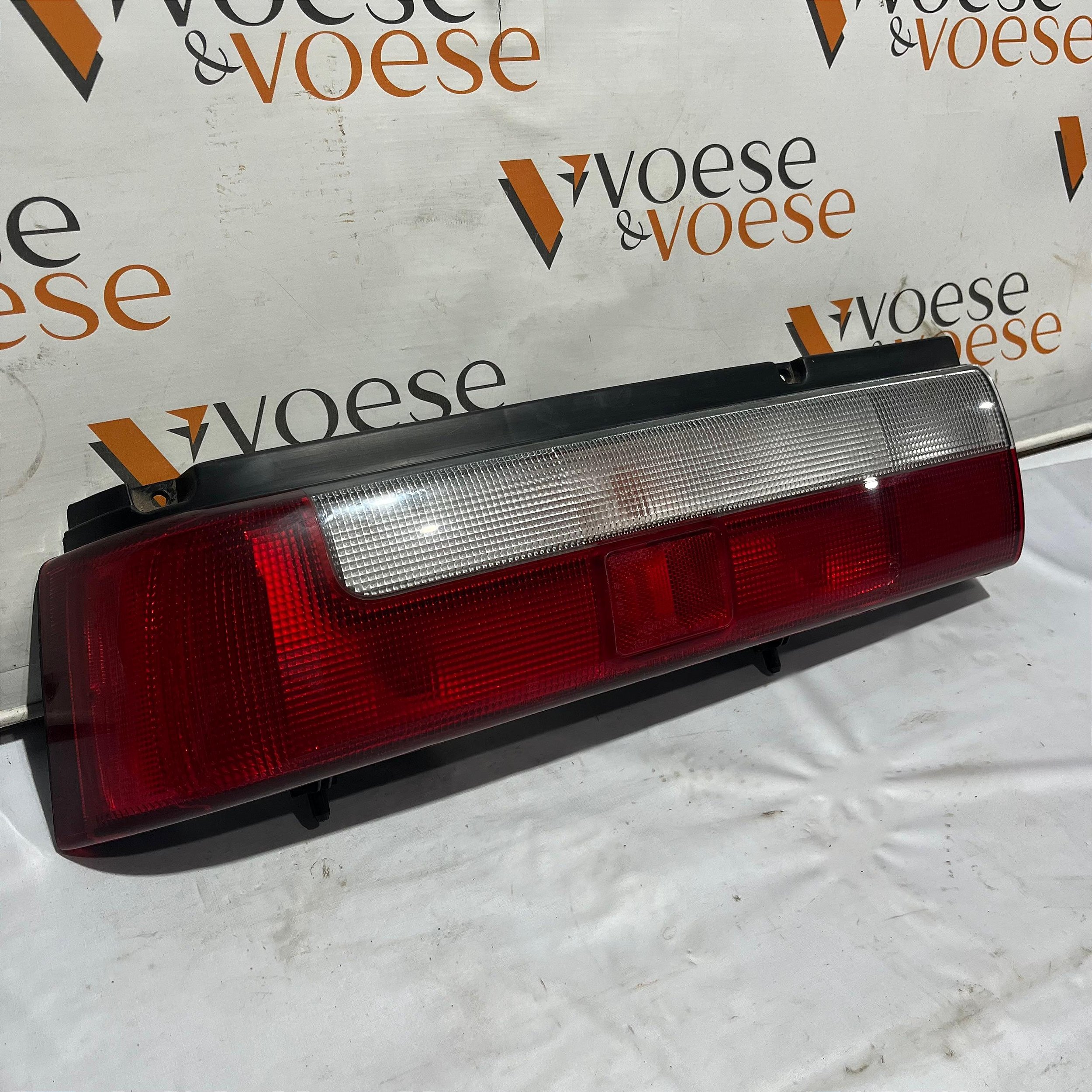 E LANTERNA TRASEIRA ESQUERDA SUZUKI SWIFT 1993 ORIGINAL CODIGO
