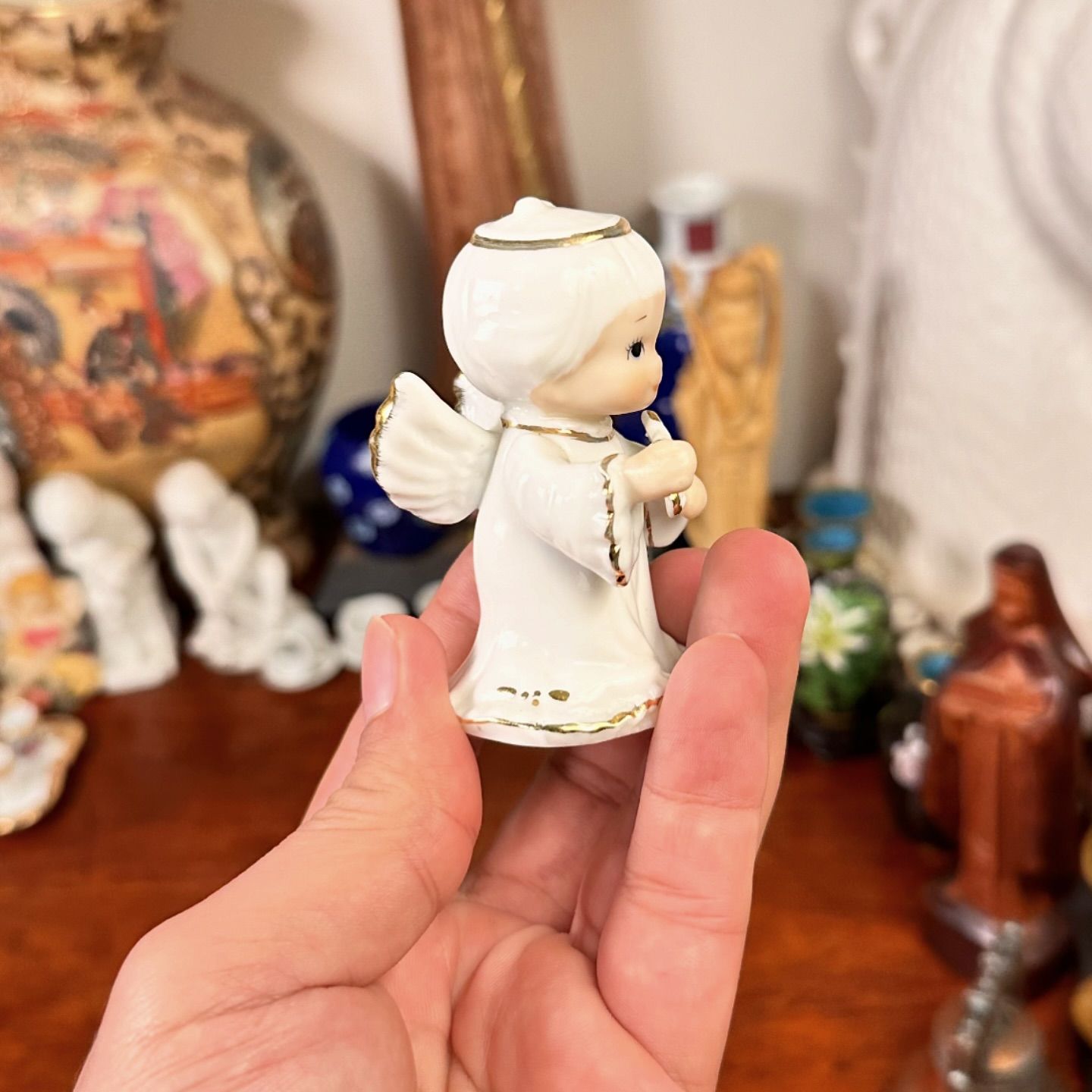 Bibelô Anjinho em porcelana Monti Fiero, Espanha - Dônama Antiquário