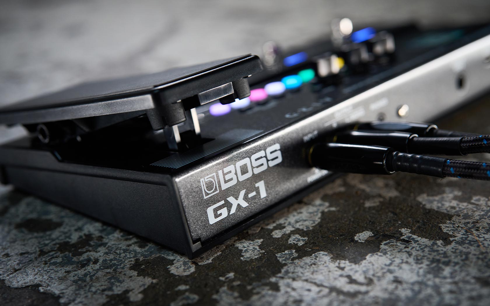 Boss GX-1 Pedaleira Multi-Efeitos Preto | Instrumentos - Music Net