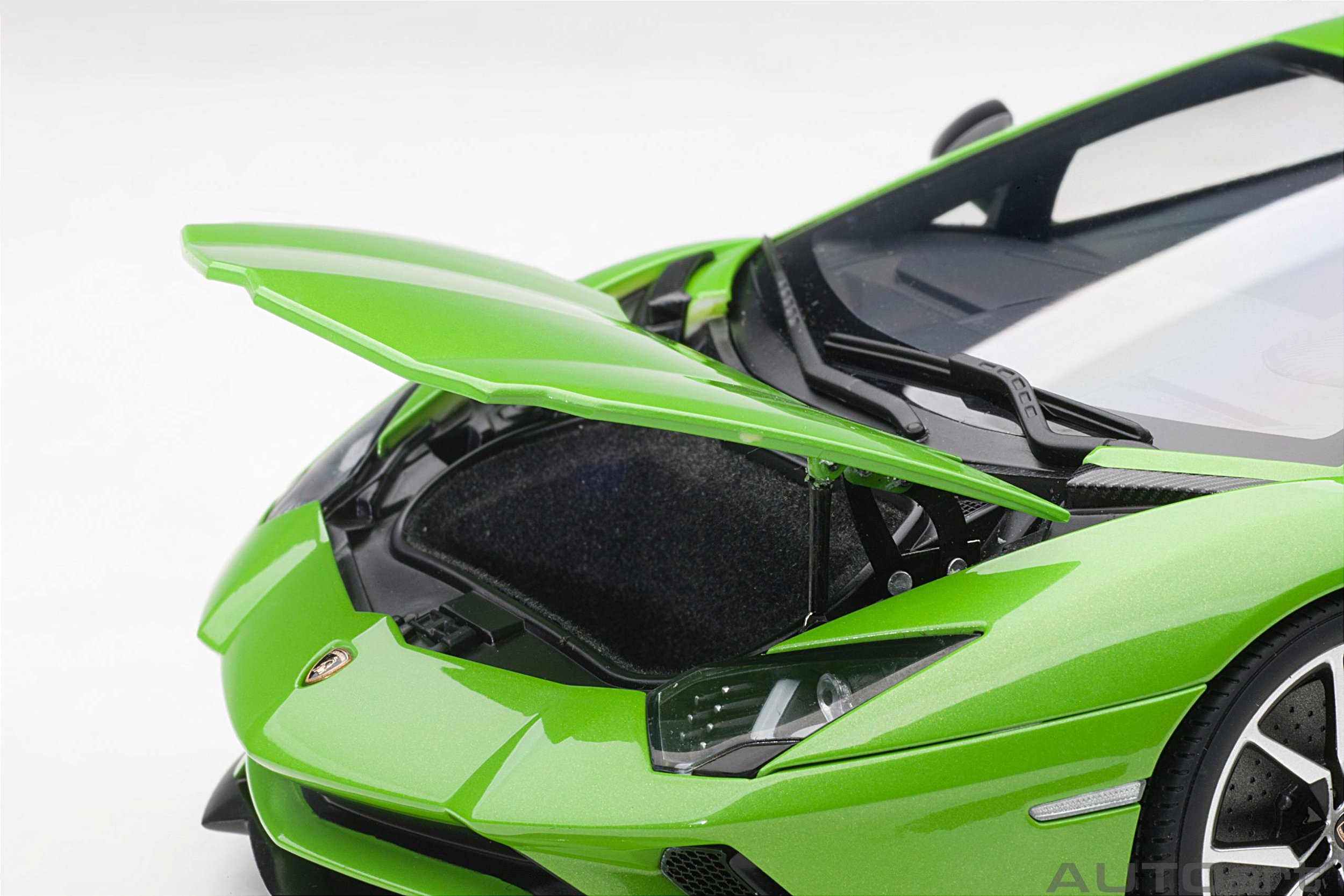 Lamborghini Aventador S 1:18 Autoart Verde - 19 anos! Loja on-line