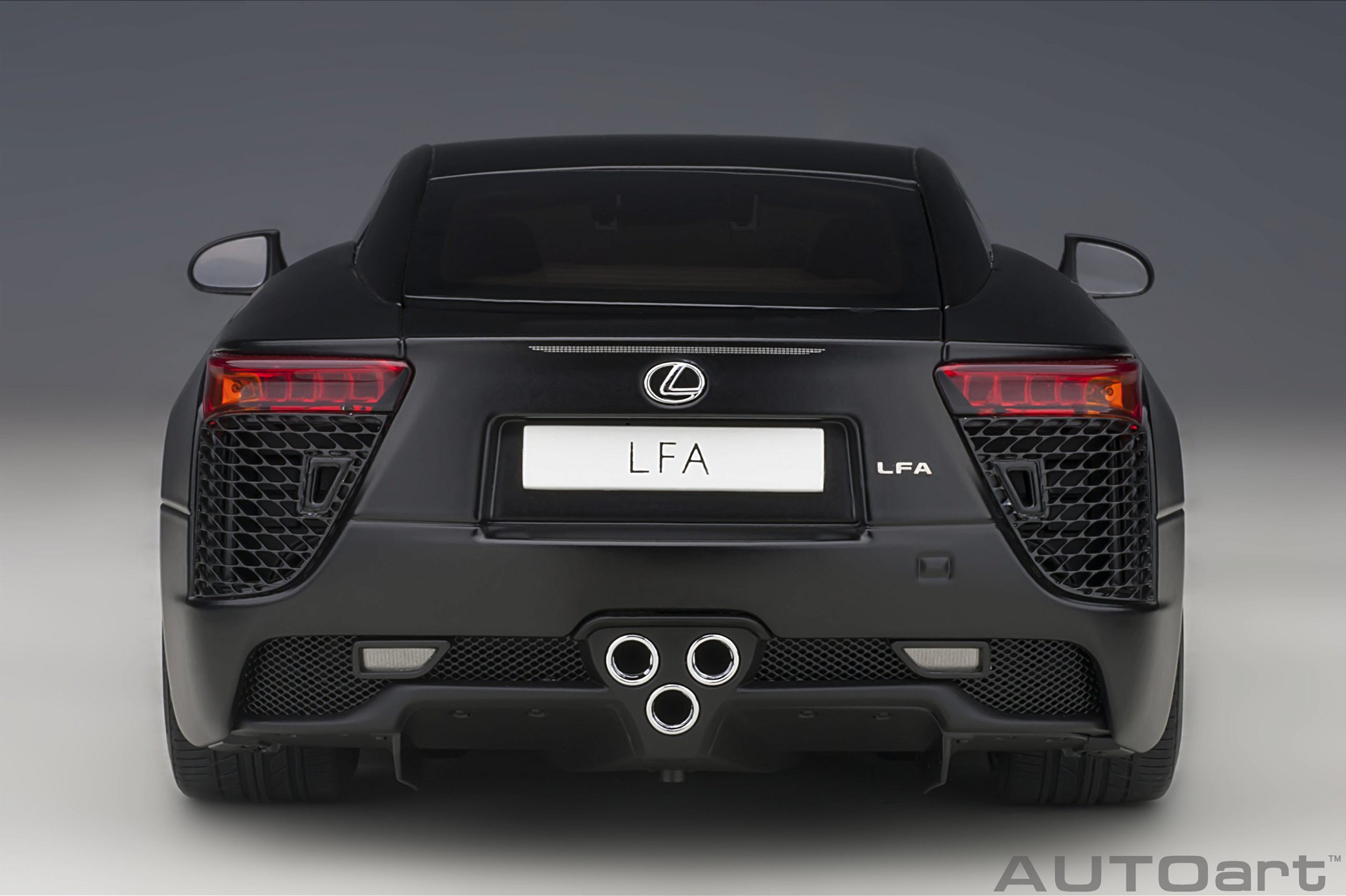 Lexus LFA 1:18 Autoart Preto - 19 anos! Loja on-line de