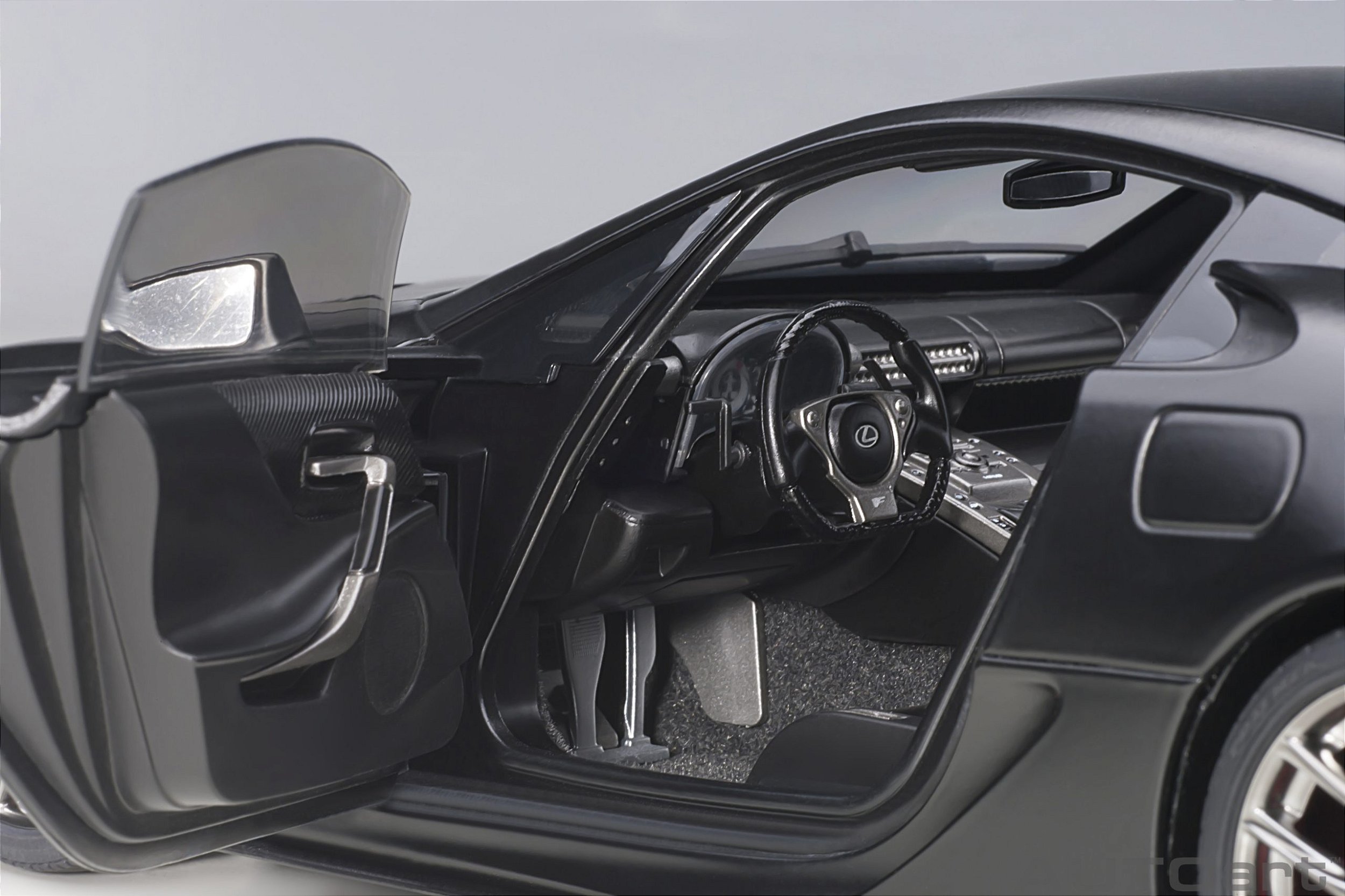 ミニカー AUTOart 1/18 LFA nur ミニカー AUTOart 1/18 LFA nur Autoart 1/18 Scale Diecast