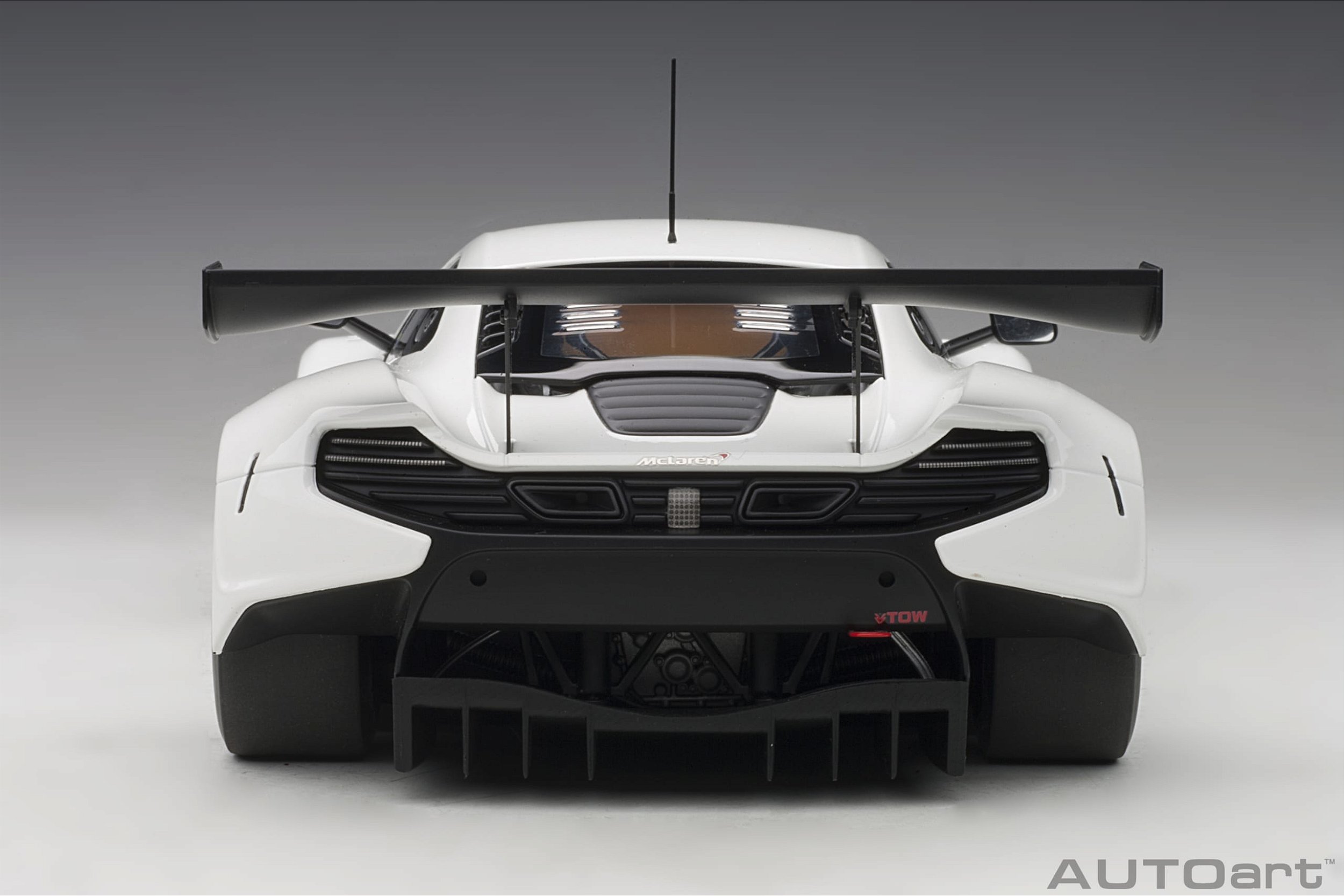McLaren 650S GT3 1:18 Autoart Branco - 19 anos! Loja on-line de