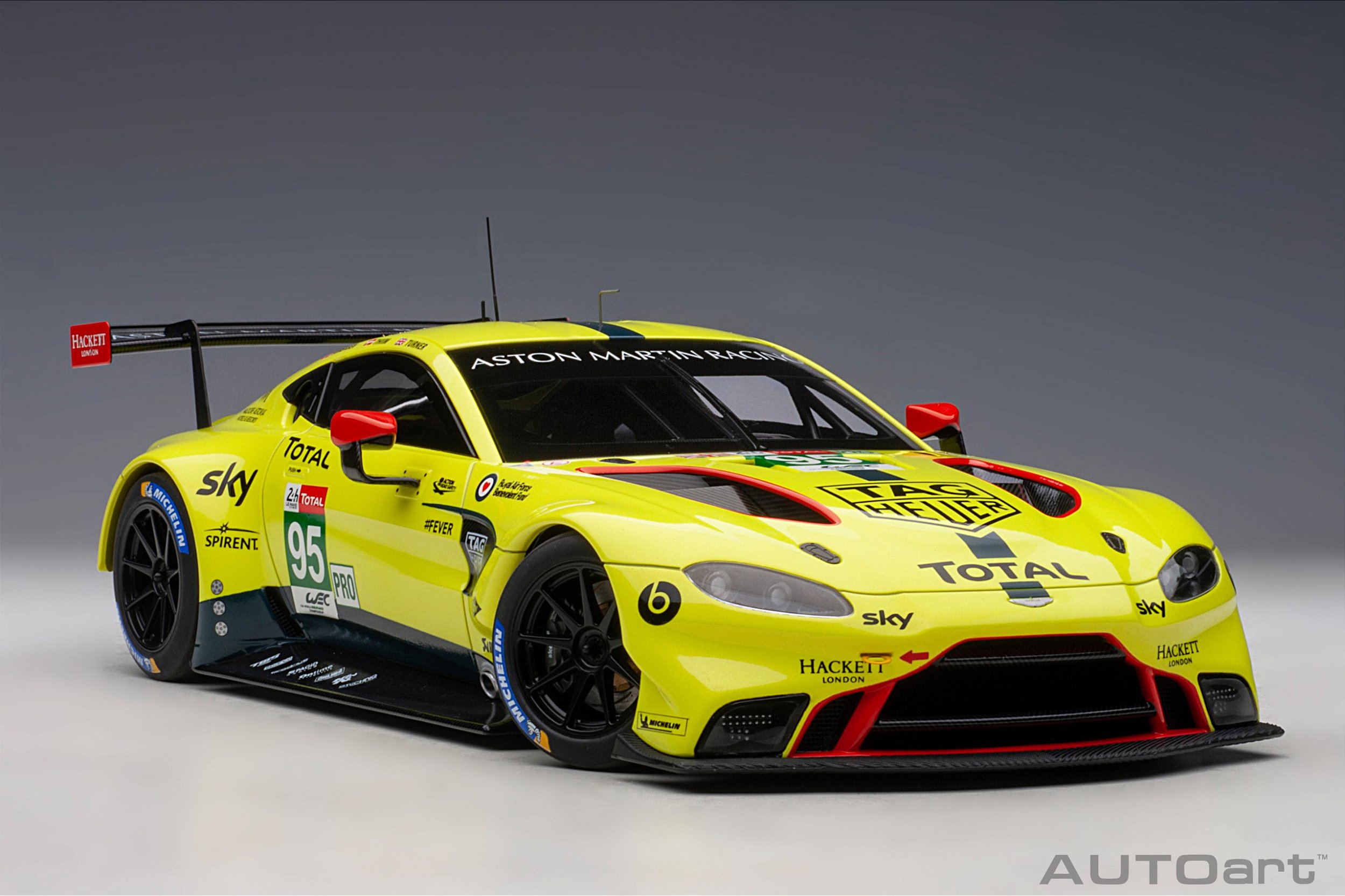 Aston Martin Vantage GTE Le Mans PRO 2018 1:18 Autoart - 19