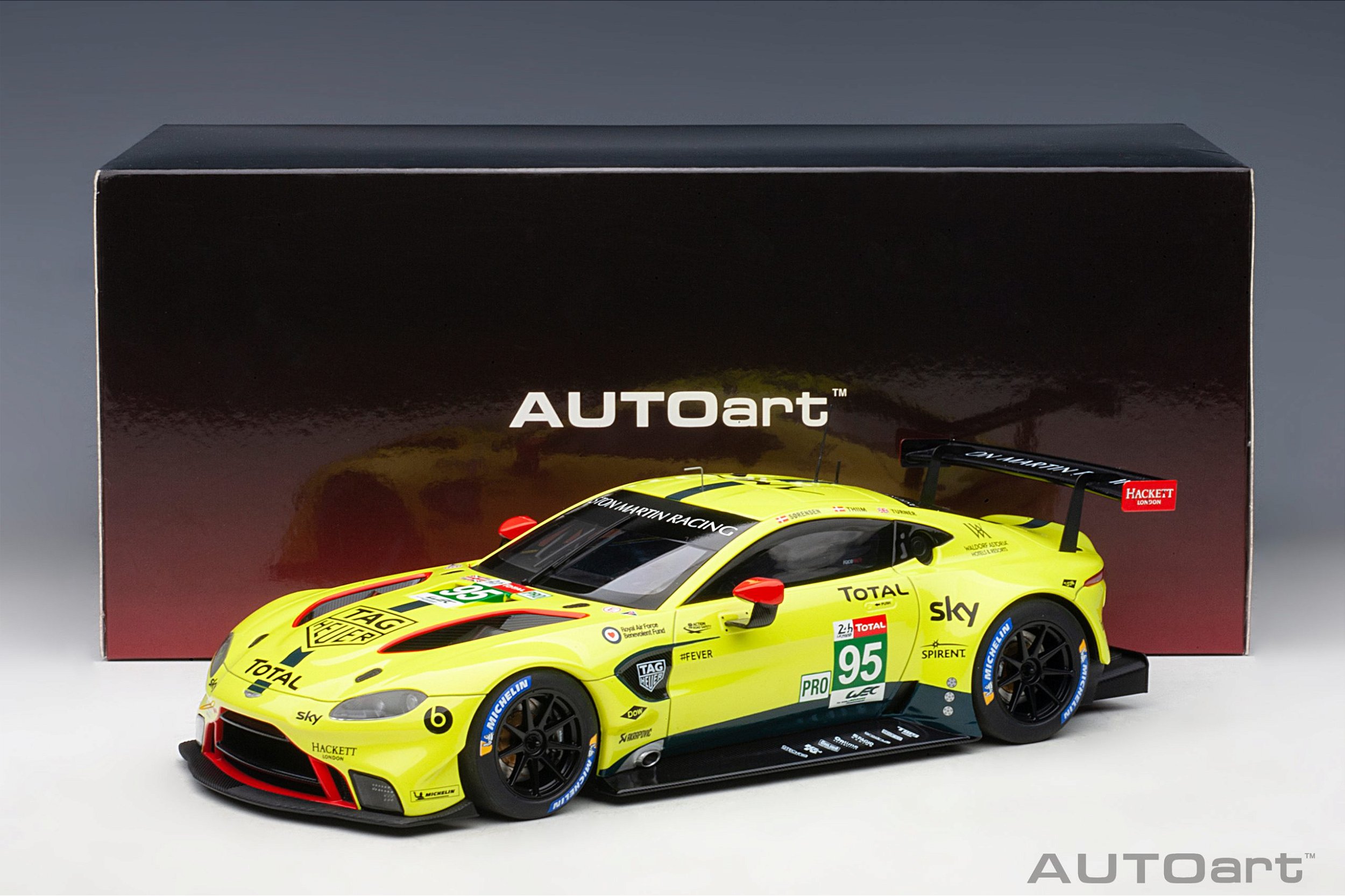 Aston Martin Vantage GTE Le Mans PRO 2018 1:18 Autoart - 18 Aston Martin Vantage GTE Le Mans PRO 2018 1:18 Autoart - 18