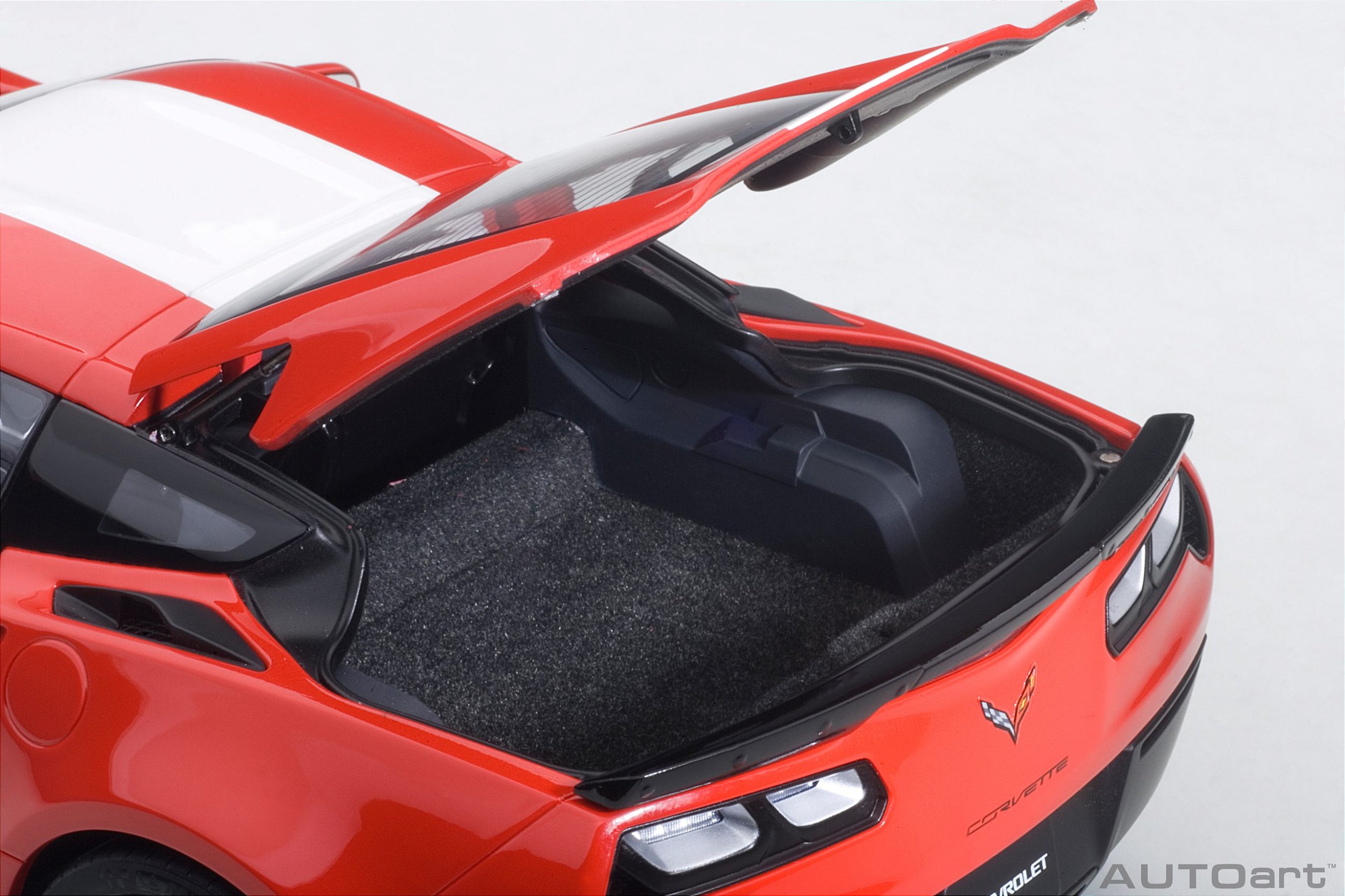 Chevrolet Corvette Grand Sport 1:18 Autoart Vermelho - 20 anos