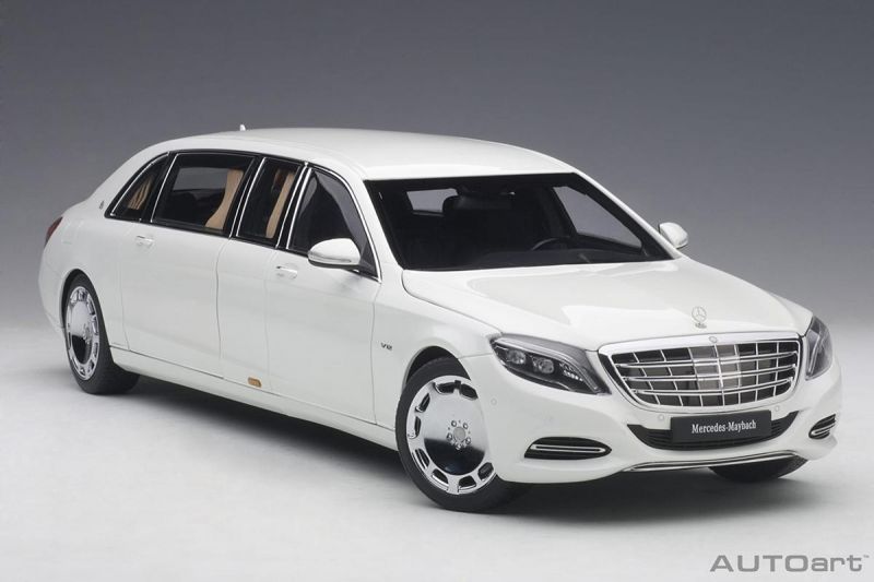 Almost Real 1/18 Mercedes Maybach S-Class 2016 Obsidian Black Parfait État No Autoart No Kyosho - Collection