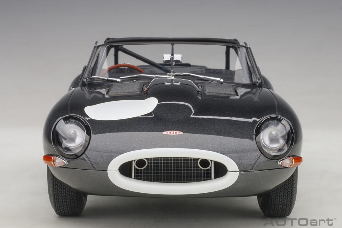 Jaguar Lightweight E-Type 1:18 Autoart Cinza - 19 anos! Loja on