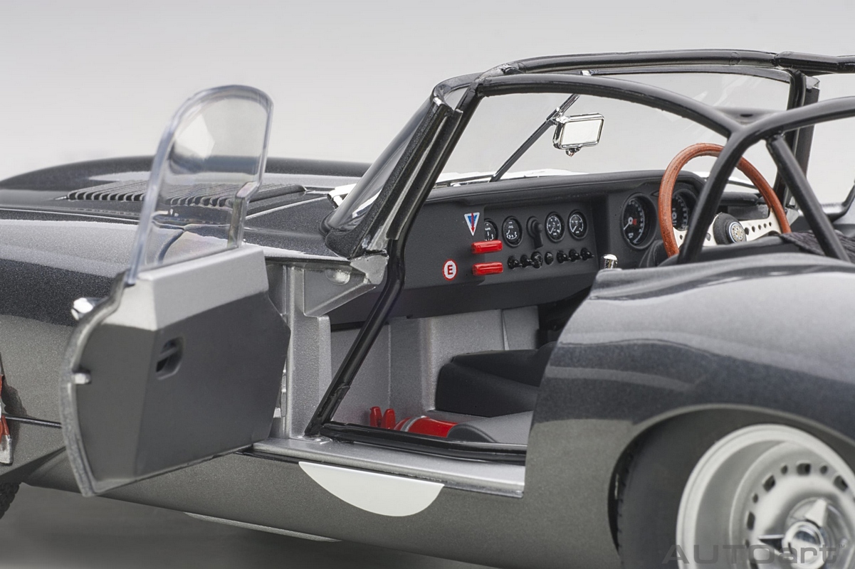 Jaguar Lightweight E-Type 1:18 Autoart Cinza - 20 anos! Loja on