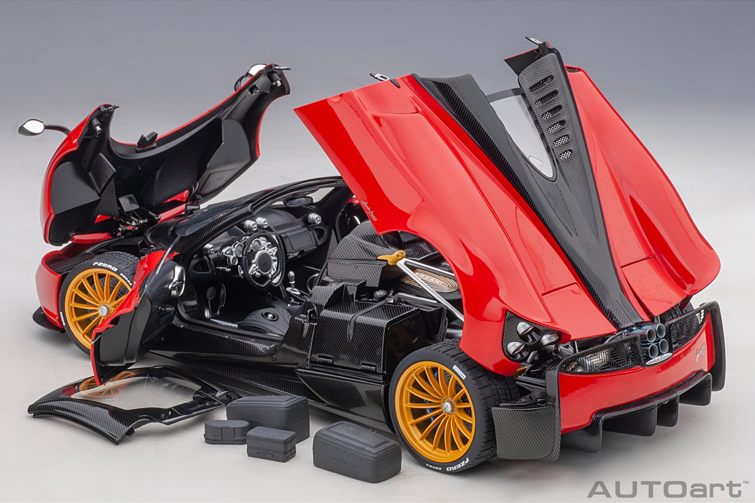 Pagani Huayra Roadster 1:18 Autoart Vermelho - 20 anos! Loja on