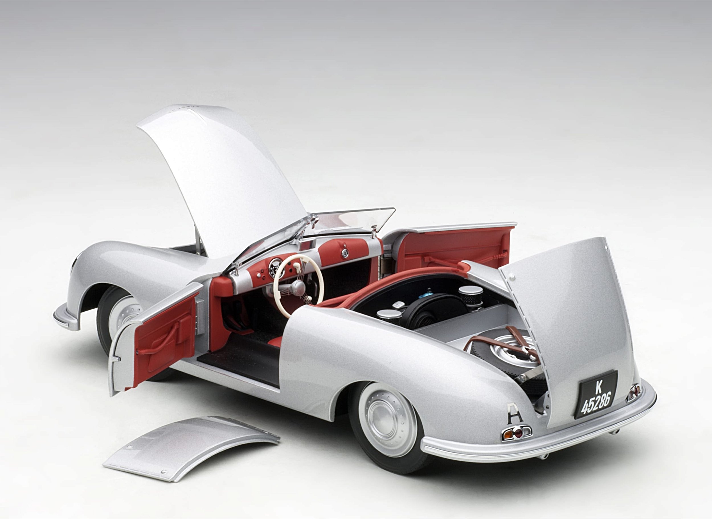 ミニカー AUTOart 1/18 Porsche 356A Speedster AUTOART 77861 Scale 1/18 | PORSCHE 356A SPEEDSTER 1968 SILVER