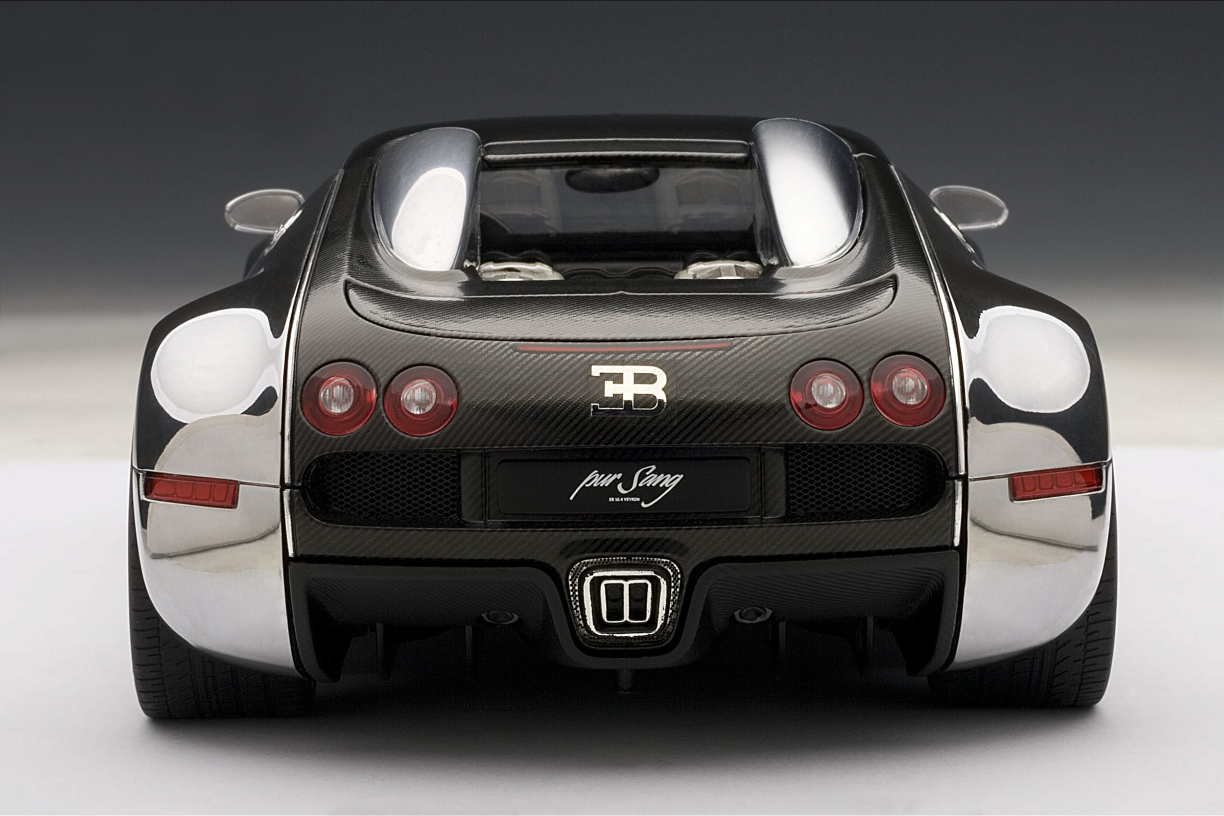 Bugatti Veyron 16.4 Pur Sang Aluminum Autoart 1:18 - 19 anos! Loja