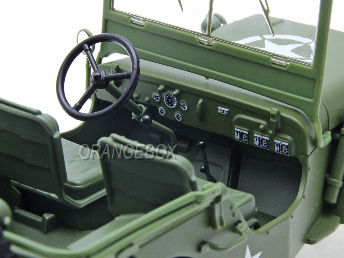 Jeep Willys MB WWII Army 1941 Autoworld 1:18 - 20 anos! Loja on