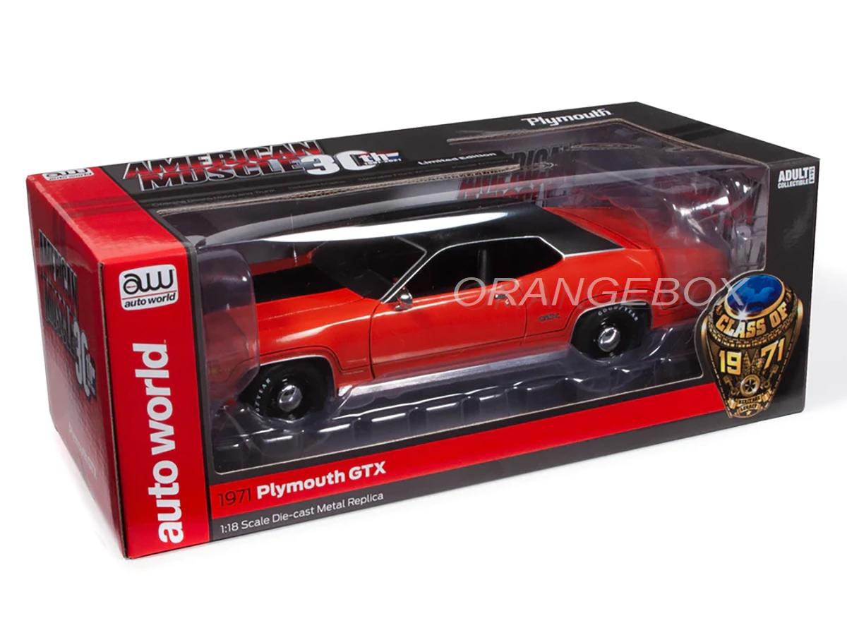 Plymouth GTX 1971 440+6 Hardtop 30º Aniversário 1:18 Autoworld