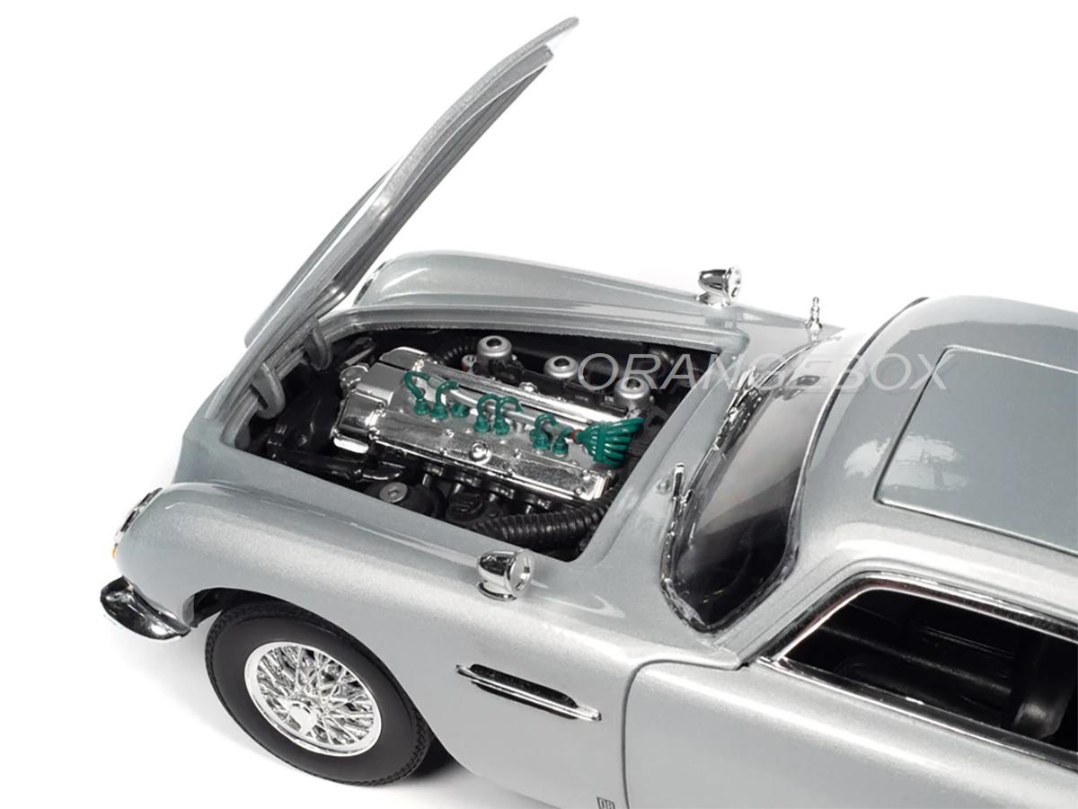 【最新入荷】 Aston Martin 1:18 Die To Time No 007 Bond James 1965 DB5 ミニカー