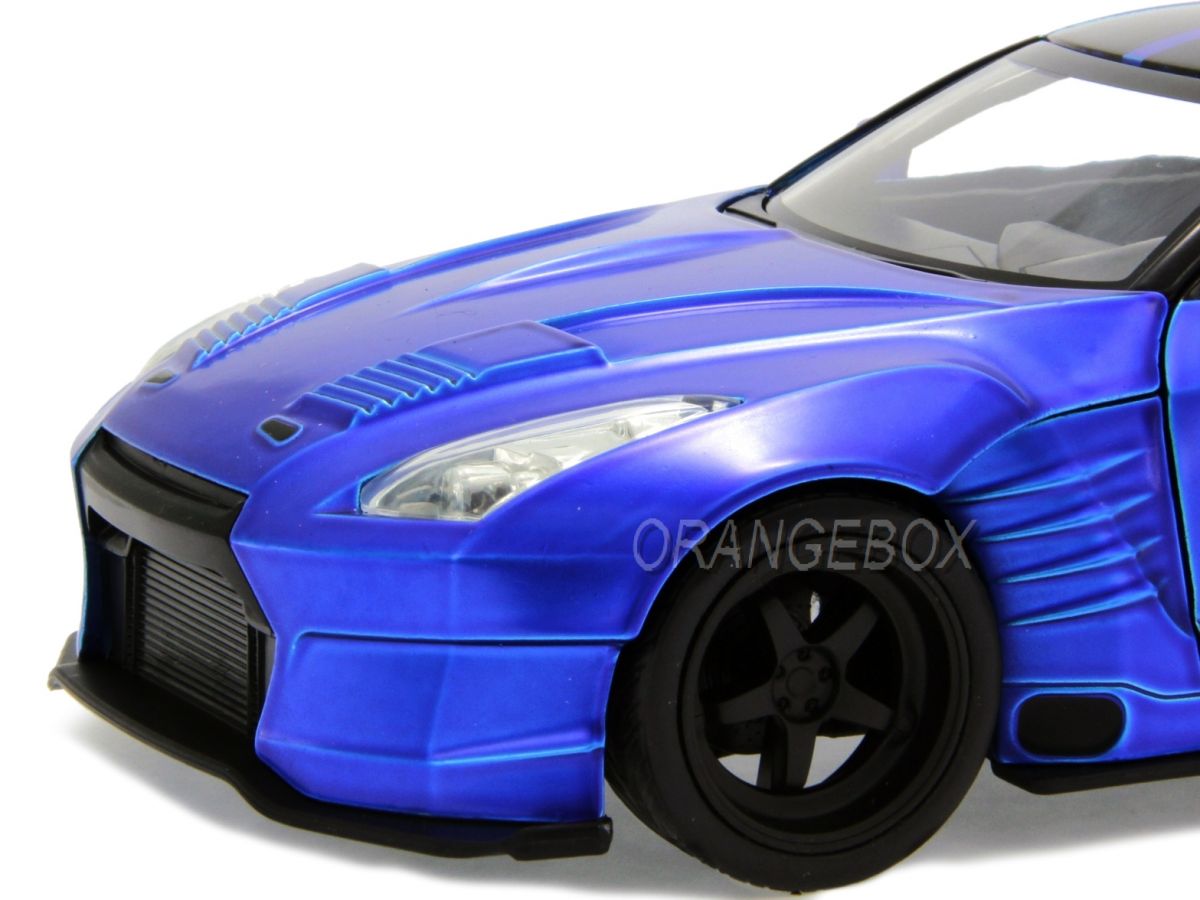Amazon.co.jp: トイザらス 限定 MINI GT GT-R R35 Candy Red