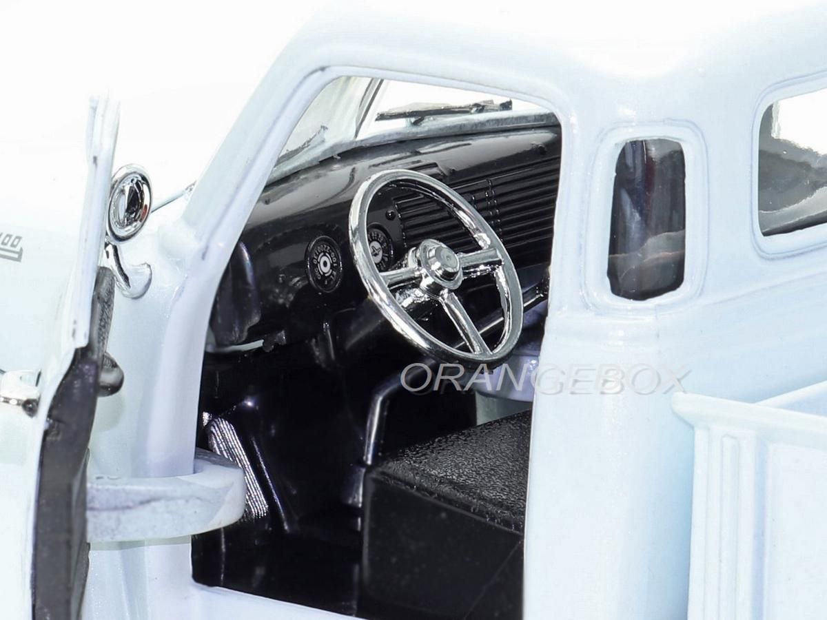 Chevrolet 3100 Pick-Up 1953 Jada Toys 1:24 Branco - 20 anos! Loja