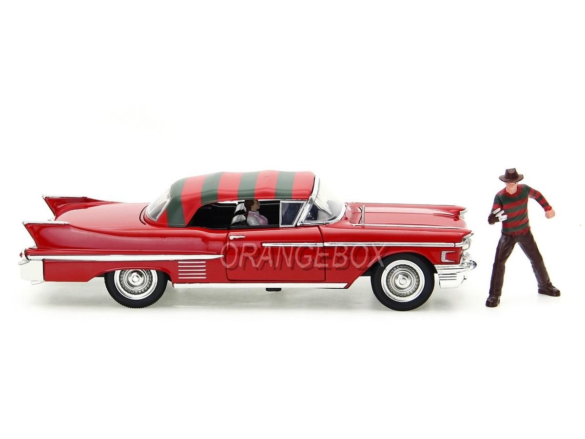 Cadillac Series 62 1958 + Freddy Krueger Jada Toys 1:24 - 20 anos