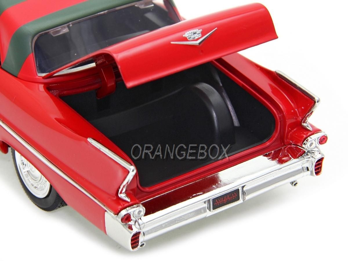 Cadillac Series 62 1958 + Freddy Krueger Jada Toys 1:24 - 19 anos