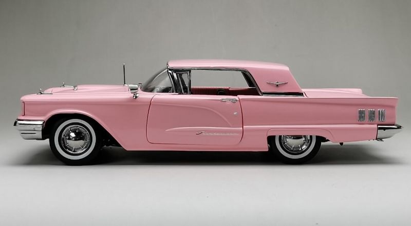 Ford Thunderbird Hard Top 1960 Sunstar 1:18 Verde - 20 anos! Loja on-line de miniaturas colecionáveis