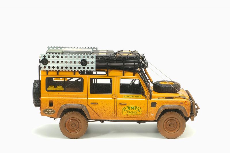 Almost real 1/18 Land Rover Defender 110 Camel cup 1993 Sabah Diecast MODEL Car