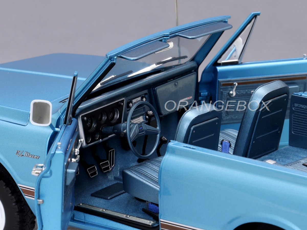 603-019 ACME 1/18 シボレー Chevrolet K5 603-019 ACME 1/18 シボレー Chevrolet K5 - メルカリ