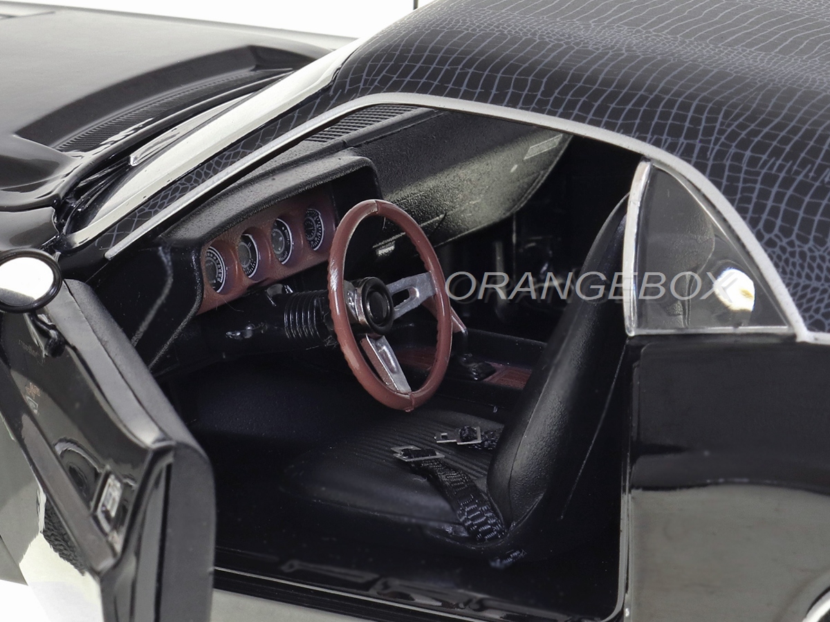 Dodge Challenger R/T 1970 1:18 Greenlight Preto - 19 anos