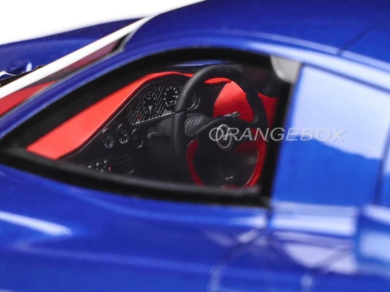 Nissan R390 GT1 Road Car 1997 1:18 GT Spirit Azul - 20 anos! Loja