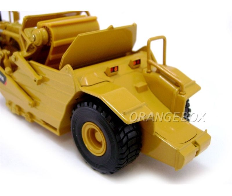 Norscot 623G – Scraper Militaire CAT 1/50, Boîte Légèrement Usée