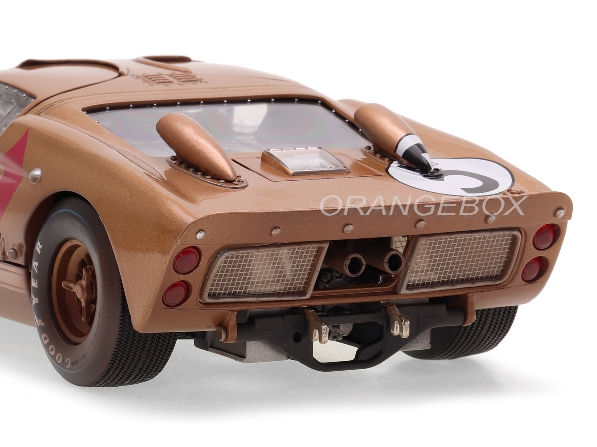 希少 1/18 Shelby フォード GT40 MKII ルマン1966 #5 Ford GT40 MKII 1966 #5 After Race (Dirty Version) 1:18 Shelby