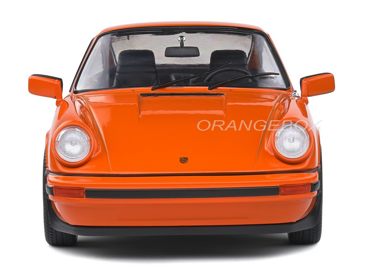 Porsche 911 (930) 3.0 Carrera 1977 1:18 Solido Laranja - 20 anos
