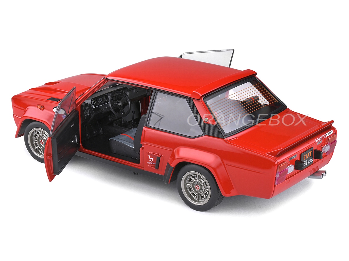 ミニカー SOLIDO FIAT131 ABARTH 1980 1/18 Fiat 131 Abarth 1980 1:18 Solido Vermelho - 19 anos! Loja on